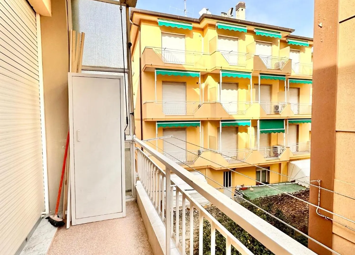 Hostdomus - Casa Anna Apartment Finale Ligure 0*,