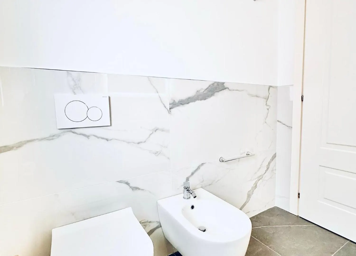 Hostdomus - Casa Anna Apartment Finale Ligure 0*,
